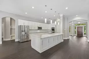 510 Floriencia St, Sugar Land, TX 77479 - Photo 8