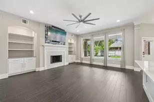 510 Floriencia St, Sugar Land, TX 77479 - Photo 6