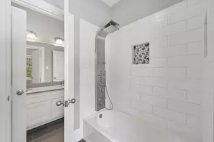 510 Floriencia St, Sugar Land, TX 77479 - Photo 34