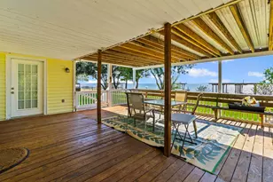 104 Bayside St, Livingston, TX 77351 - Photo 8