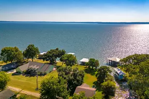 104 Bayside St, Livingston, TX 77351 - Photo 4