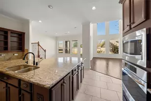 7003 Dunbarton Dr, Sugar Land, TX 77479 - Photo 12