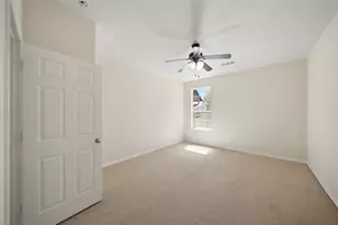 7003 Dunbarton Dr, Sugar Land, TX 77479 - Photo 36