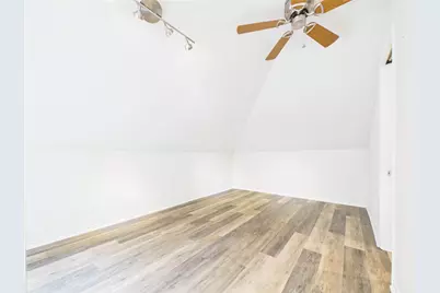 1010 Baronridge Drive, Seabrook, TX 77586 - Photo 14