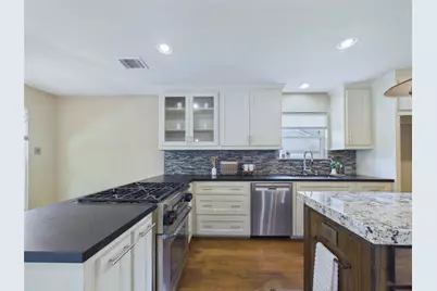 1010 Baronridge Drive, Seabrook, TX 77586 - Photo 28