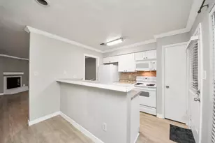 5000 Milwee St, Houston, TX 77092 - Photo 12