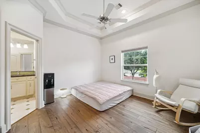 86 S Creekside Court, Houston, TX 77055 - Photo 24