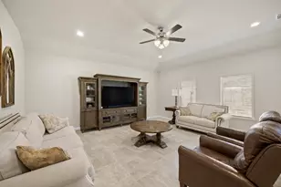 519 Yellow Bullhead Ct, Rosenberg, TX 77469 - Photo 6