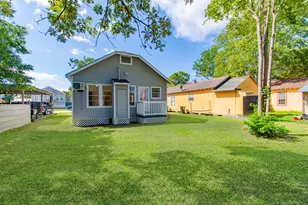 320 E Murrill St, Baytown, TX 77520 - Photo 20