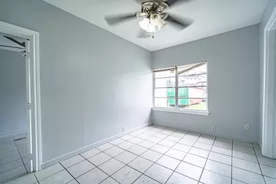 6417 Rolla Street, Houston, TX 77055 - Photo 10