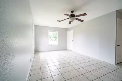 6417 Rolla Street, Houston, TX 77055 - Photo 6