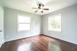 6417 Rolla St, Houston, TX 77055 - Photo 18