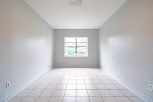 6417 Rolla St, Houston, TX 77055 - Photo 12