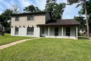 204 Pine Valley St, Huntsville, TX 77320 - Photo 10