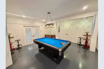 415 Avenue I, Dickinson, TX 77539 - Photo 24