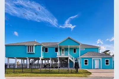 415 Avenue I, Dickinson, TX 77539 - Photo 1