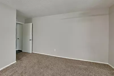 7011 Sharpsburg Drive, Richmond, TX 77469 - Photo 6