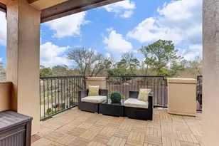 911 Queen Annes Rd, Houston, TX 77024 - Photo 4
