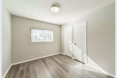 2406 Pilgrims Bend Drive, Friendswood, TX 77546 - Photo 34