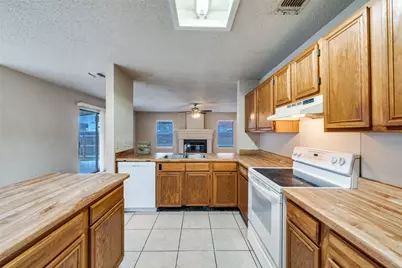 6903 Beech Trail Drive, San Antonio, TX 78244 - Photo 12