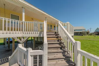 3520 Hannas Reef, Crystal Beach, TX 77650 - Photo 4