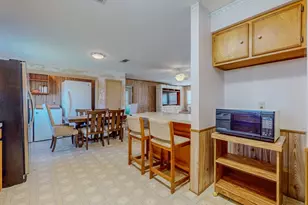 3520 Hannas Reef, Crystal Beach, TX 77650 - Photo 22