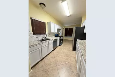10030 Yolandita, Houston, TX 77075 - Photo 2