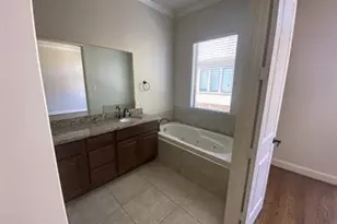 6353 Richmond Ave, Houston, TX 77057 - Photo 8