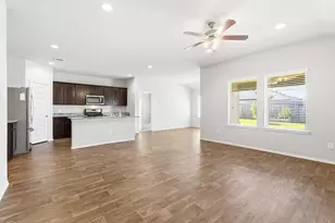 3935 Country Club Dr, Baytown, TX 77521 - Photo 6