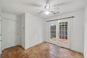 1925 Haddon St, Houston, TX 77019 - Photo 18