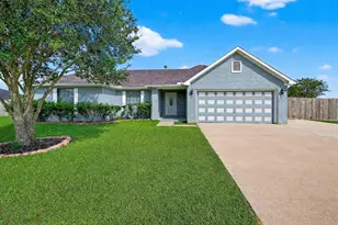 11310 Audrey Dr, Needville, TX 77461 - Photo 1