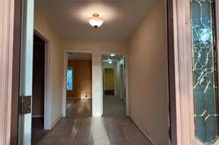11003 Renwick Dr, Houston, TX 77096 - Photo 6
