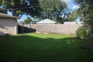 11003 Renwick Dr, Houston, TX 77096 - Photo 44