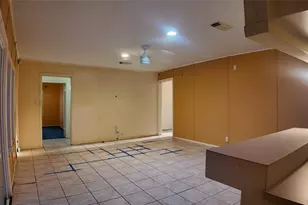 11003 Renwick Dr, Houston, TX 77096 - Photo 18