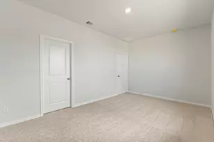 8927 New Jade Dr, Iowa Colony, TX 77583 - Photo 6