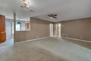 405 Wilson Rd, Conroe, TX 77301 - Photo 12