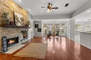 4011 W Pine Brook Way, Houston, TX 77059 - Photo 8