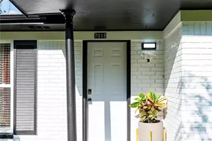 7018 Oleander Dr, Hitchcock, TX 77563 - Photo 2