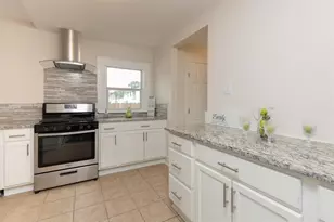 3406 Michigan St, Baytown, TX 77520 - Photo 12