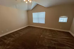 2710 Hullsmith Dr, Houston, TX 77063 - Photo 8
