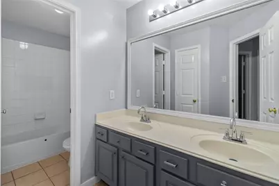 127 Saint Finans Way, Houston, TX 77015 - Photo 8