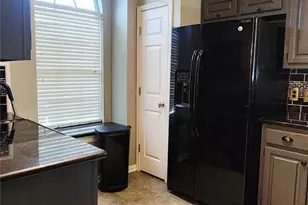213 Mango St, Lake Jackson, TX 77566 - Photo 32