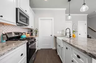 254 Capetown, Montgomery, TX 77356 - Photo 6