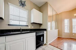 1330 Old Spanish Trl, Houston, TX 77054 - Photo 12