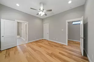 1121 E 27th St, Houston, TX 77009 - Photo 14