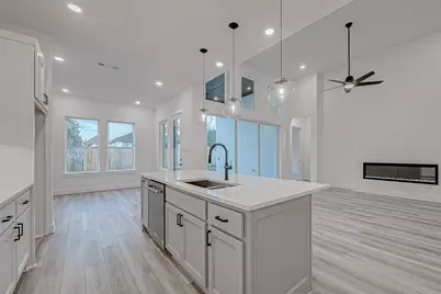 26914 Arethusa Court, The Woodlands, TX 77389 - Photo 10