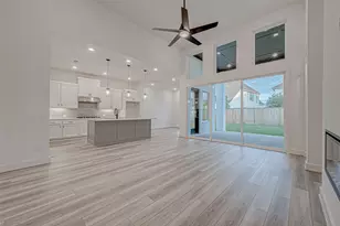 26914 Arethusa Ct, The Woodlands, TX 77389 - Photo 2