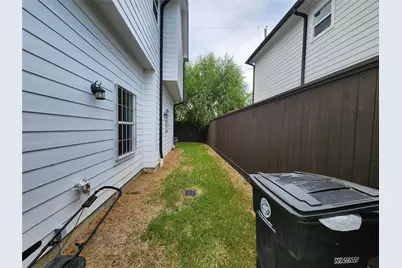 2202 Lynnfield Street #B, Houston, TX 77093 - Photo 16