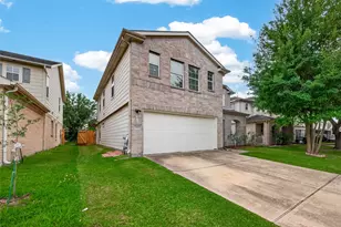 13011 Hill Canyon Ln, Houston, TX 77072 - Photo 2