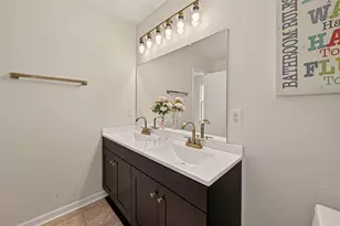 13011 Hill Canyon Ln, Houston, TX 77072 - Photo 40